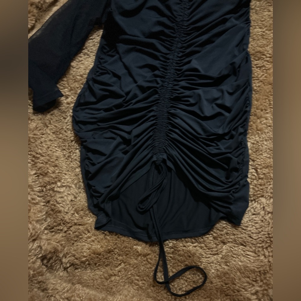 Elegant Black Ruched Dress - Picture 4 of 8